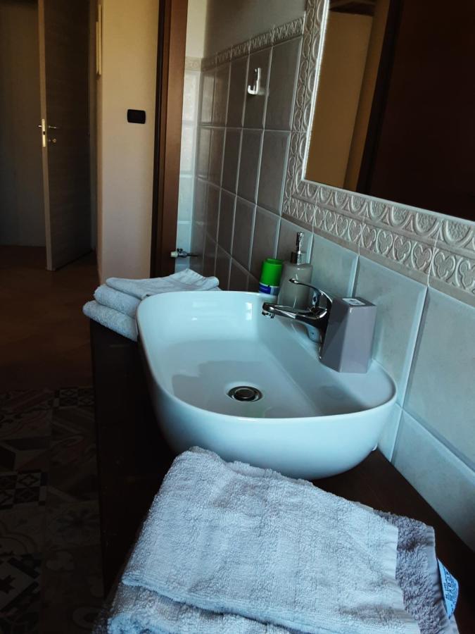 Tre Stelle Bed and Breakfast Porto Torres Buitenkant foto